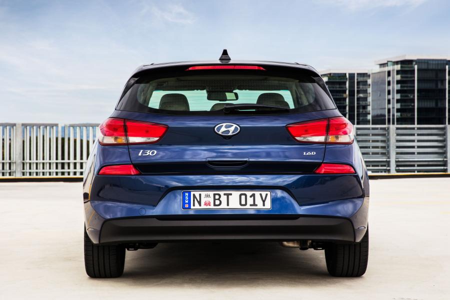  Hyundai i30 Premium 2017 года  (AU) (фото 6 из 25)